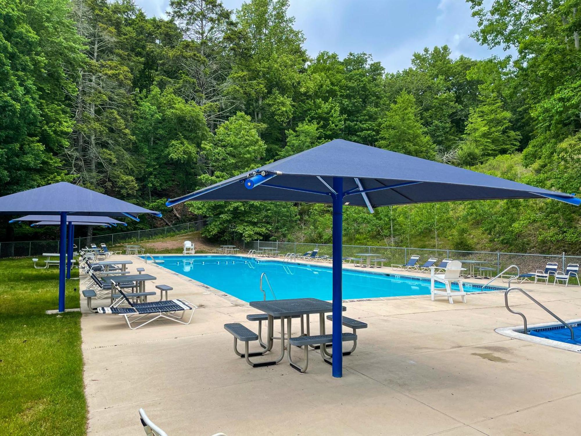 Unique Roundhouse: Hot Tub-Game Room-Firepit&More! Bushkill Extérieur photo